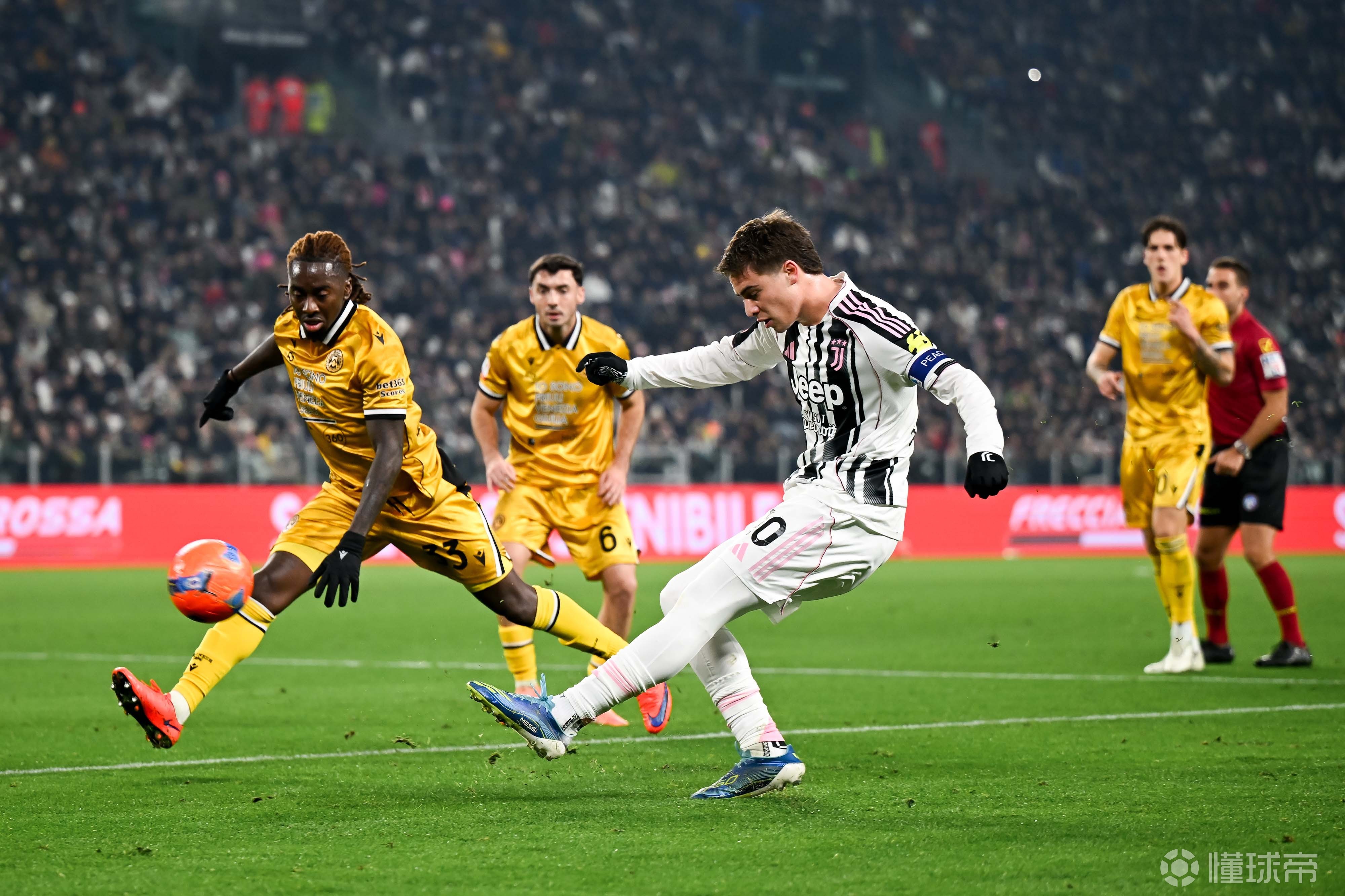 九游娱乐-窗口期那不勒斯扳平良机：意大利杯节点到来，底气十足，更衣室氛围转暖的简单介绍